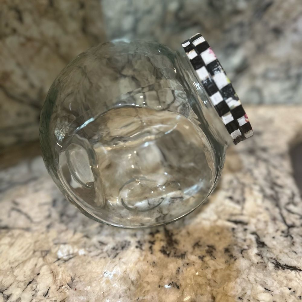 - Hand Crafted Storage Jar - Picture 6 of 7